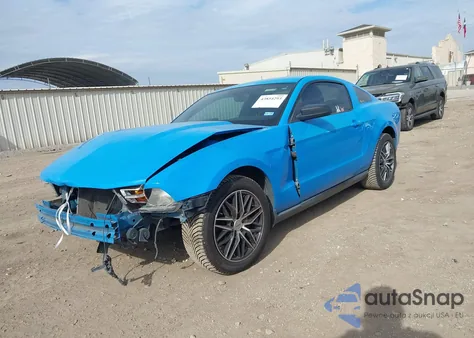 2010 Ford Mustang V6/V6 Premium from USA, damaged, VIN 1ZVBP8AN3A5181271